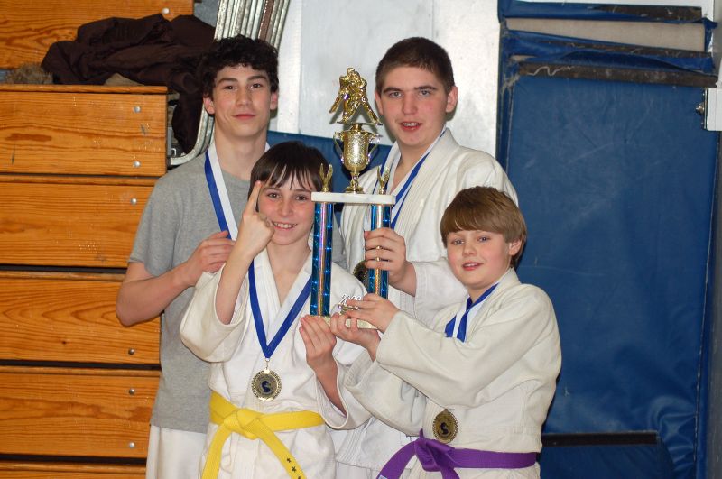 Dalton and Kevin - Shoreline, Stephen from Danbury and Dylan from Middletown Blue Dragon